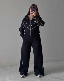 Contrast Piping Tracksuit
