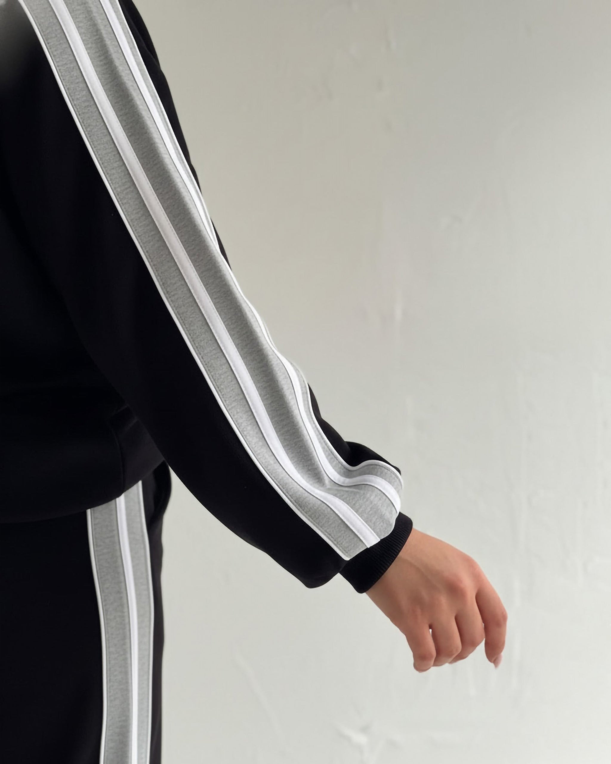 Contrast Stripe High Neck Tracksuit | Black - Eva Fashion - Online Clothing Store for Women