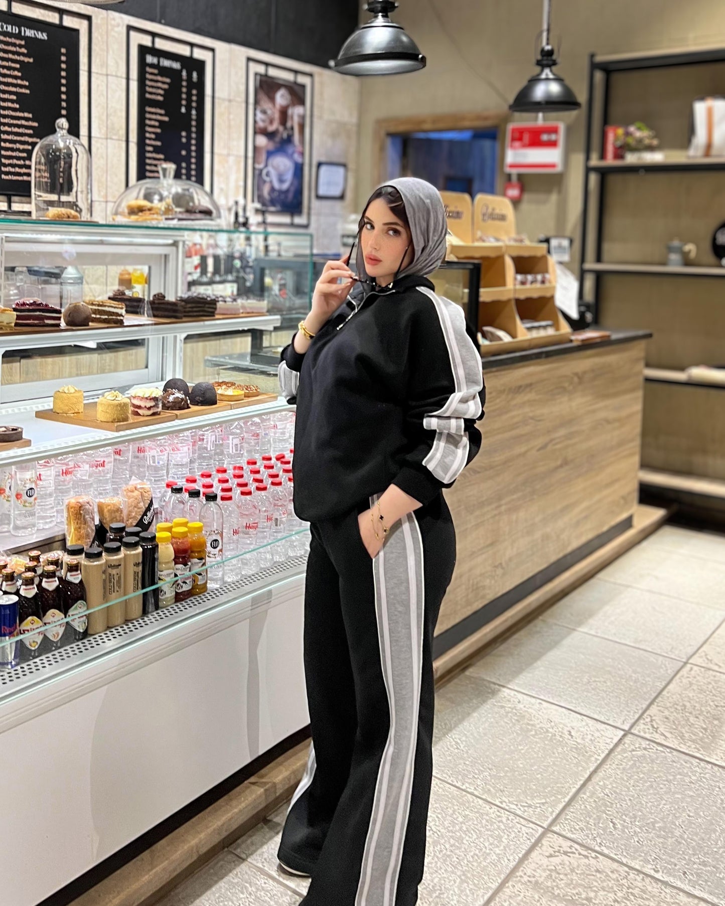 Contrast Stripe High Neck Tracksuit