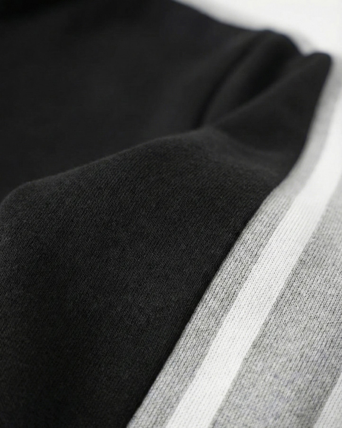 Contrast Stripe High Neck Tracksuit