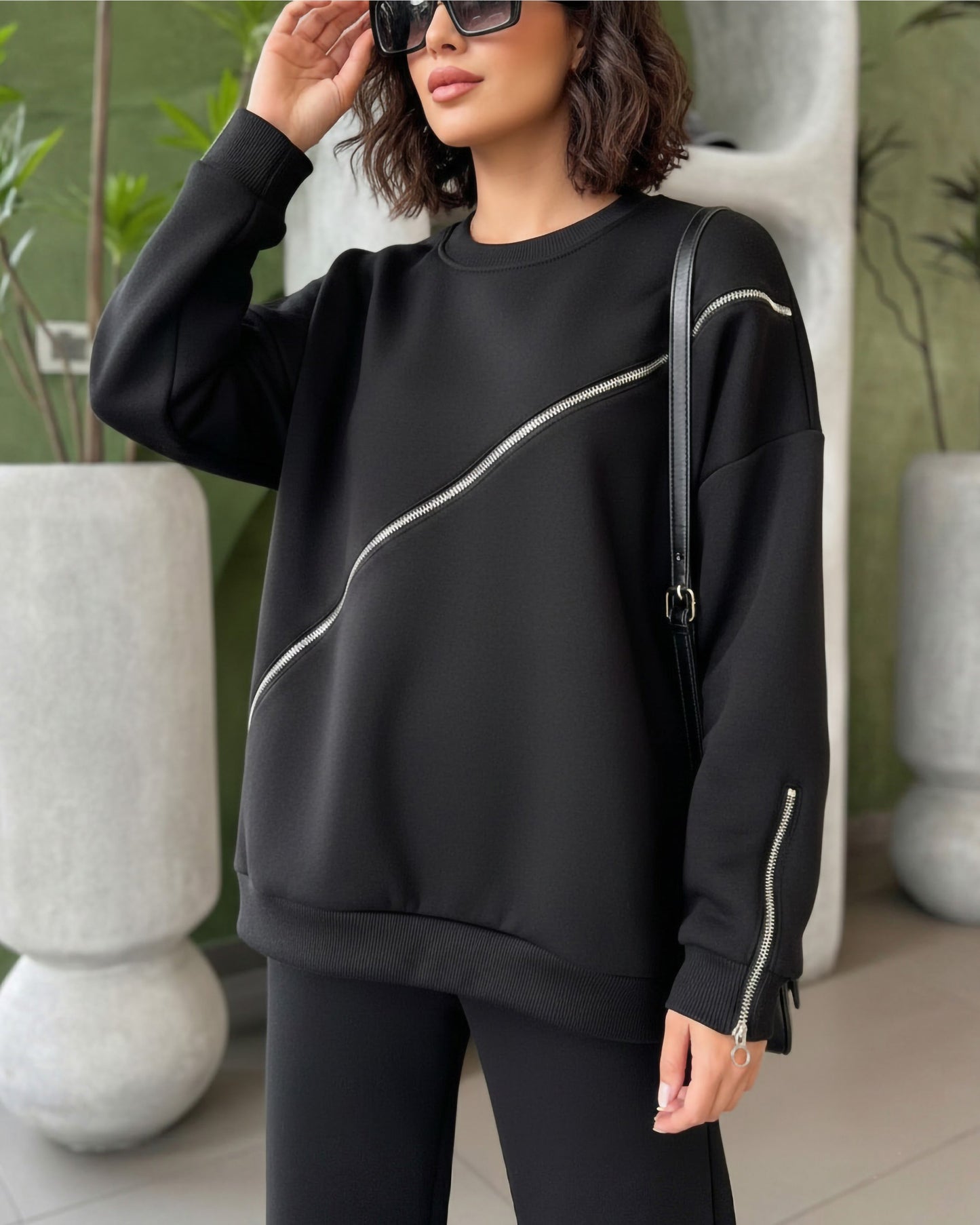 Diagonal Zip Relaxed Set | Black - Eva Fashion - Online Clothing Store for Women