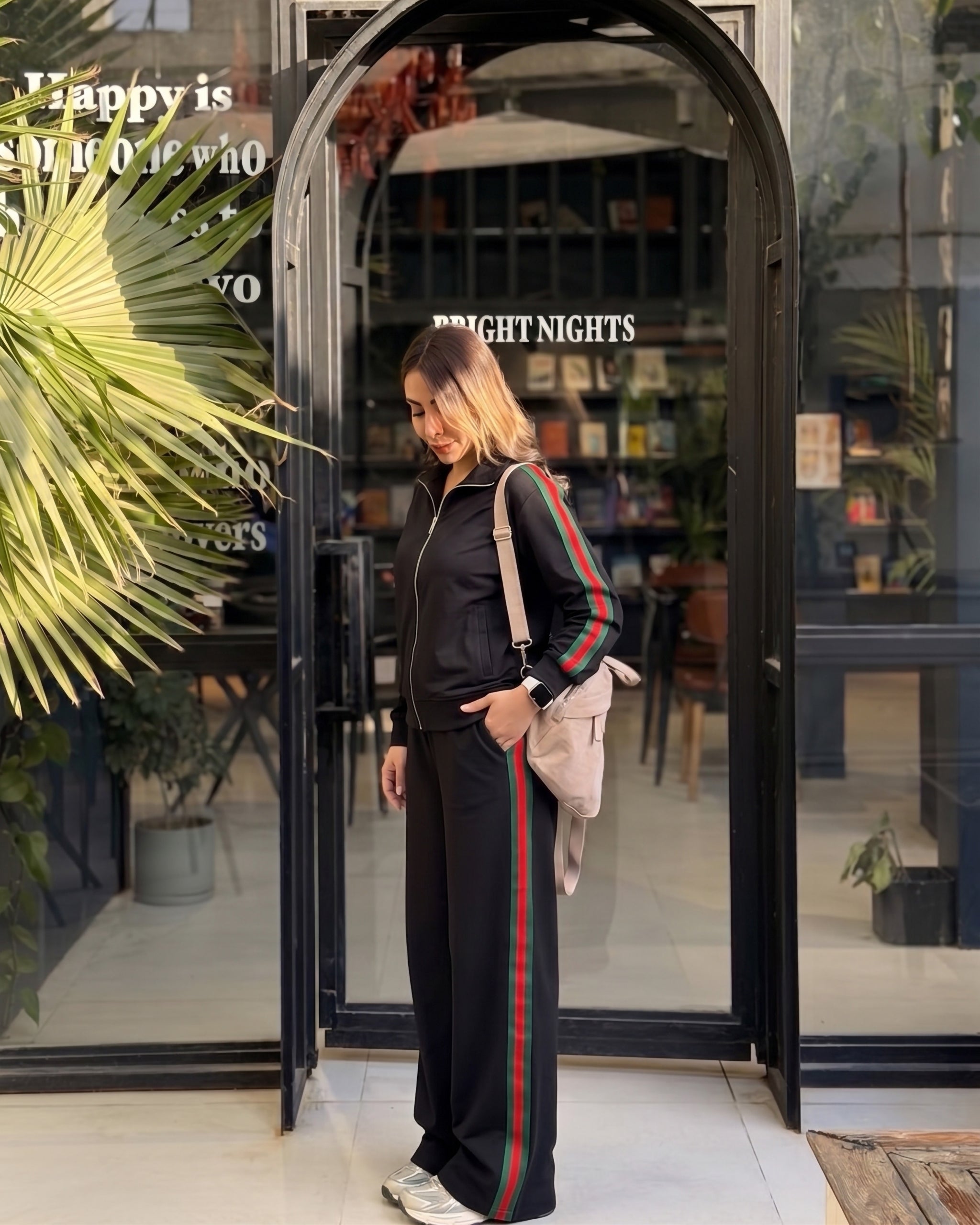 Contrast Stripe Wide-Leg Tracksuit | Black - Eva Fashion - Online Clothing Store for Women