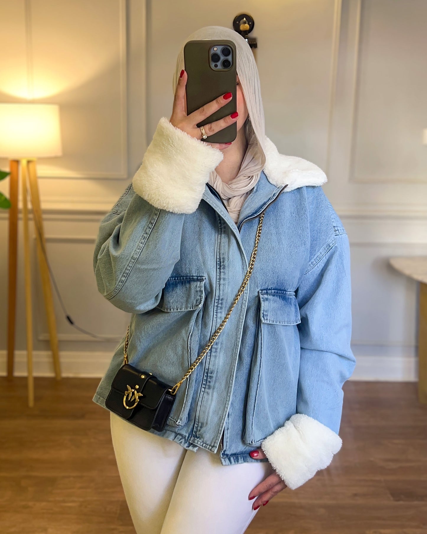 Fur Trim Denim Jacket | Light Wash - Eva Fashion - Online Clothing Strore for Women