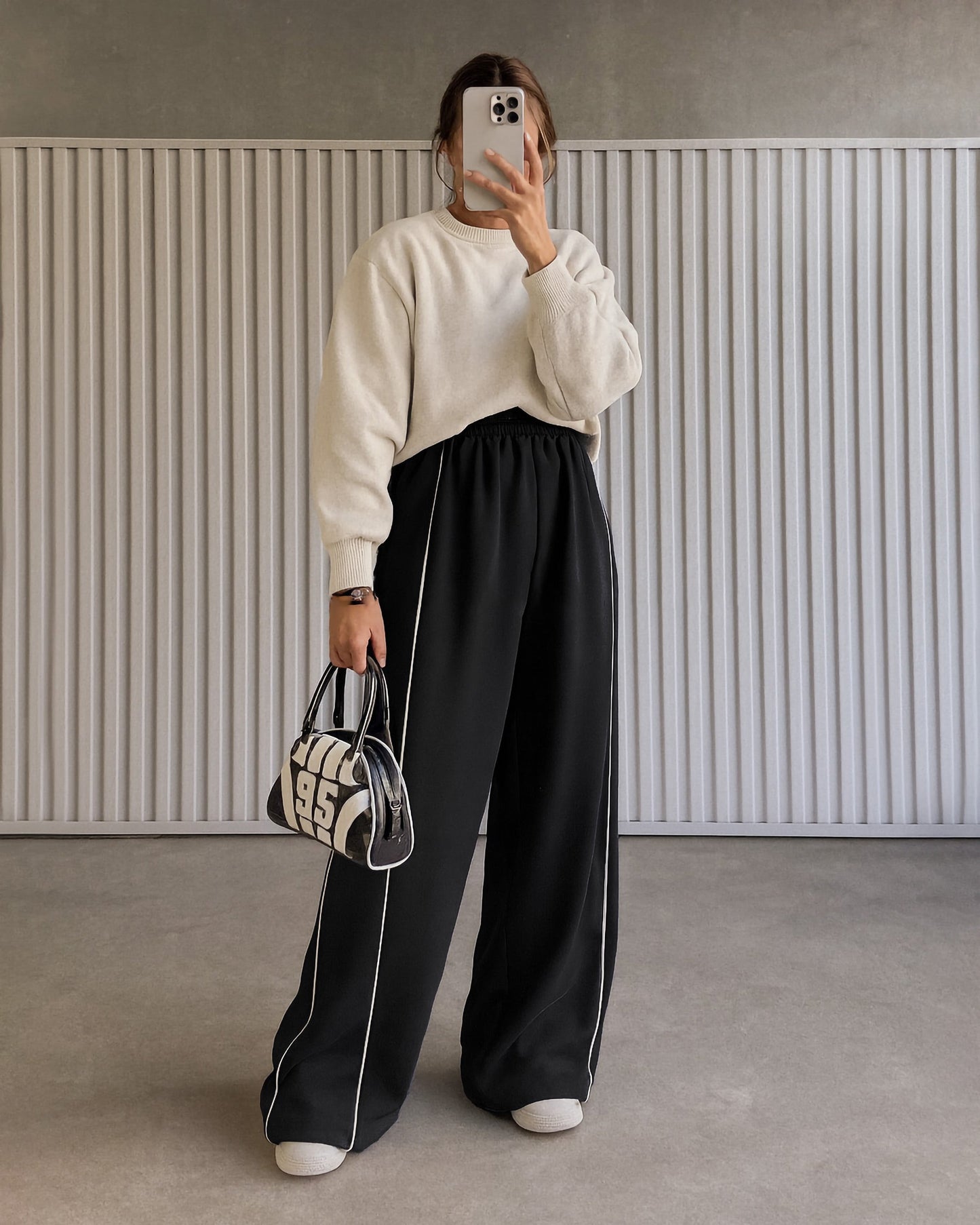 Contrast Piping Wide-Leg Pants | Black - Eva Fashion - Online Clothing Store for Women
