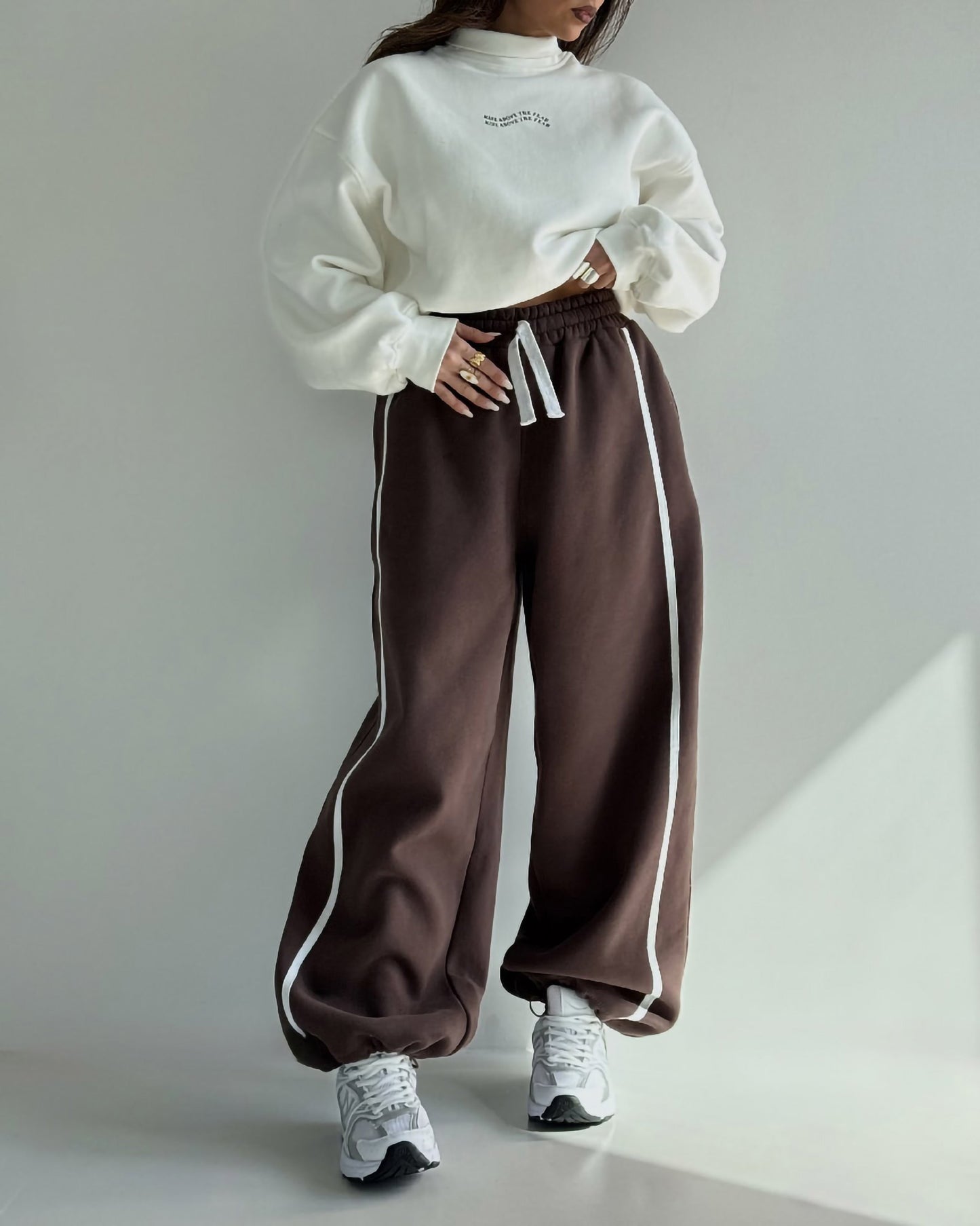 Contrast Line Wide Pants | Burgundy - Eva Fashion - Online Clothing Store for Women