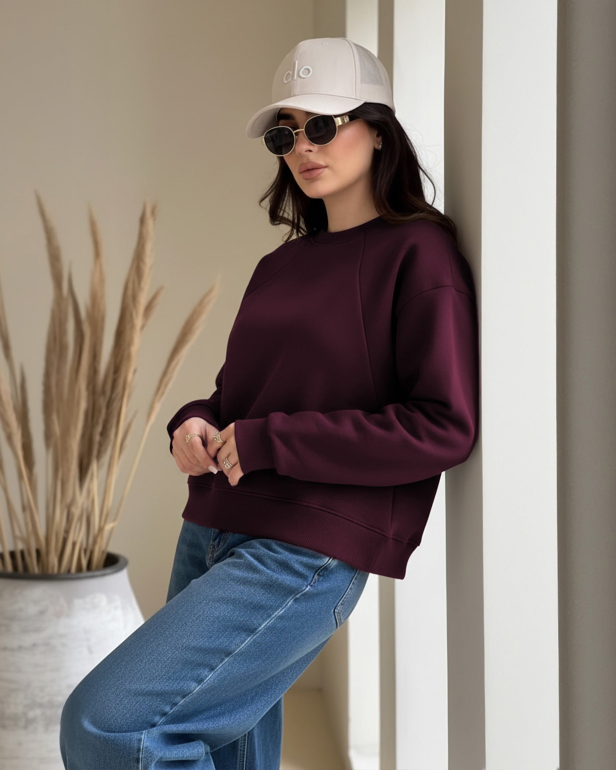 Minimal Cotton Crewneck Sweatshirt | Burgundy - Eva Fashion - Online Clothing Store for Women