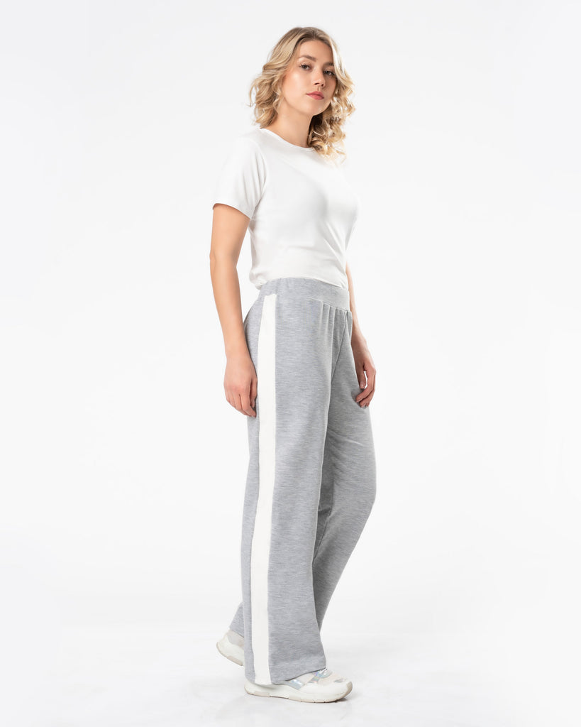 Contrast Side Wide Leg Sweatpants