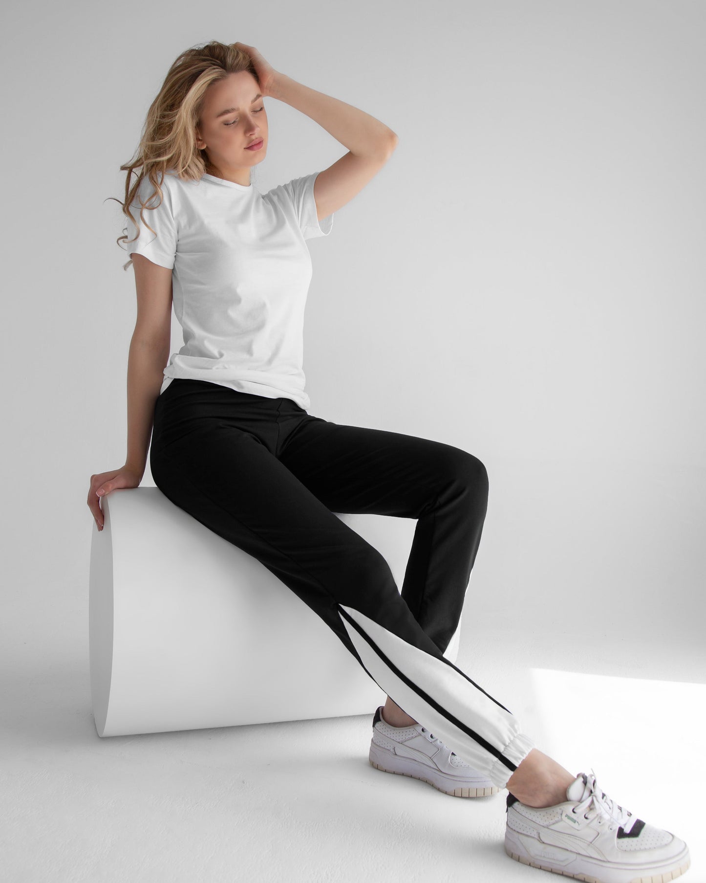 Contrast Side Sweatpants