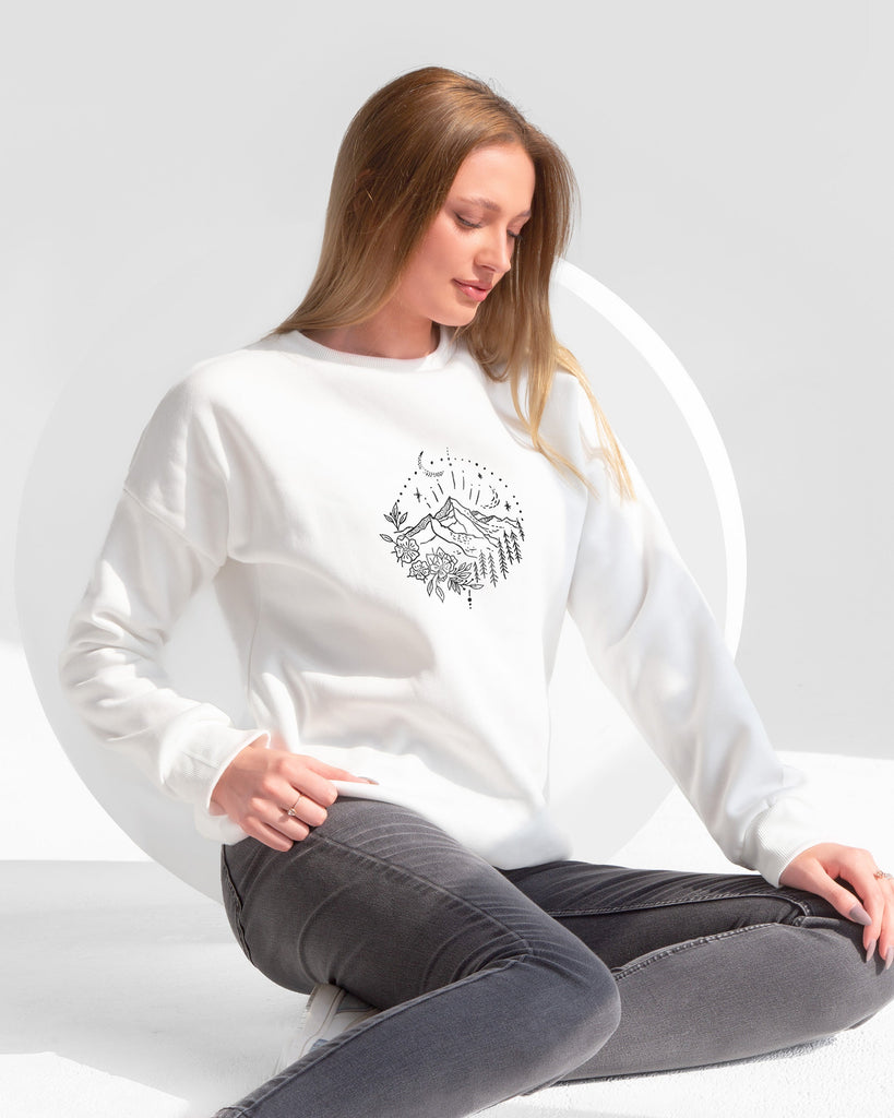 Oversized Graphic Mountains Sweatshirt